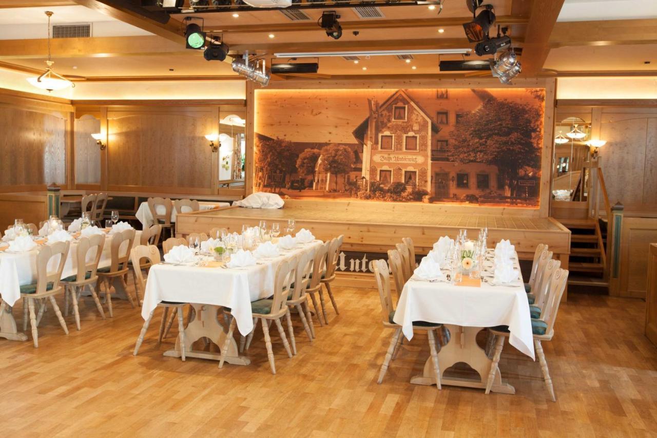 Gasthof Hartl Zum Unterwirt Turkenfeld ภายนอก รูปภาพ